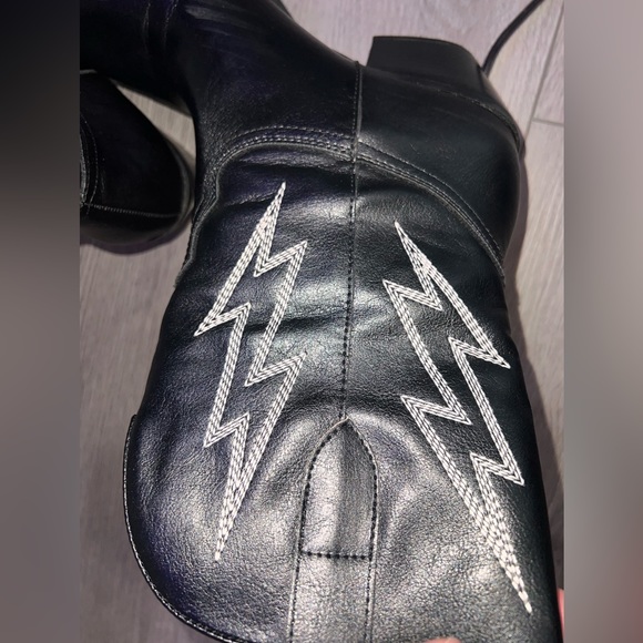 Lightning Black Western (cowboy) Boots - Picture 9 of 12